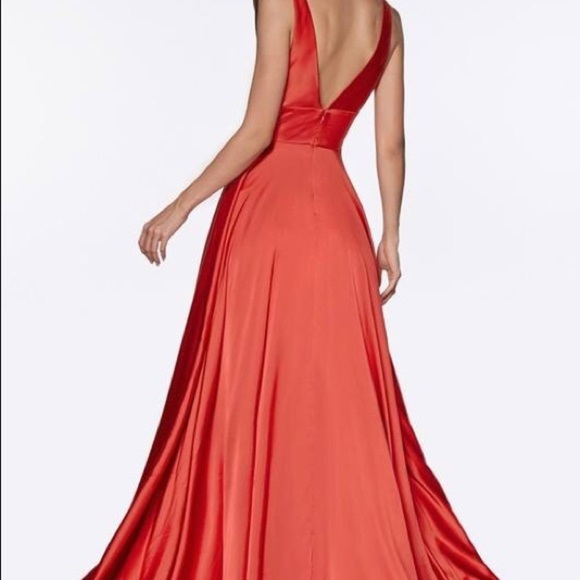 Red Satin V-Neck Prom Pageant Dress - Picture 3 of 7